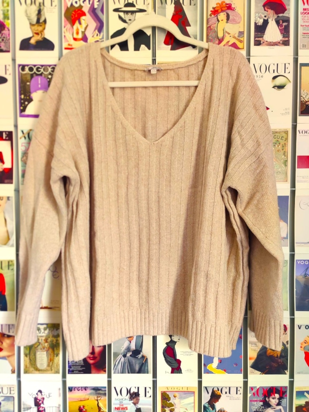GAP V-Neck Rib-Knit Wool-Blend Sweater in Oatmeal Colour – XL